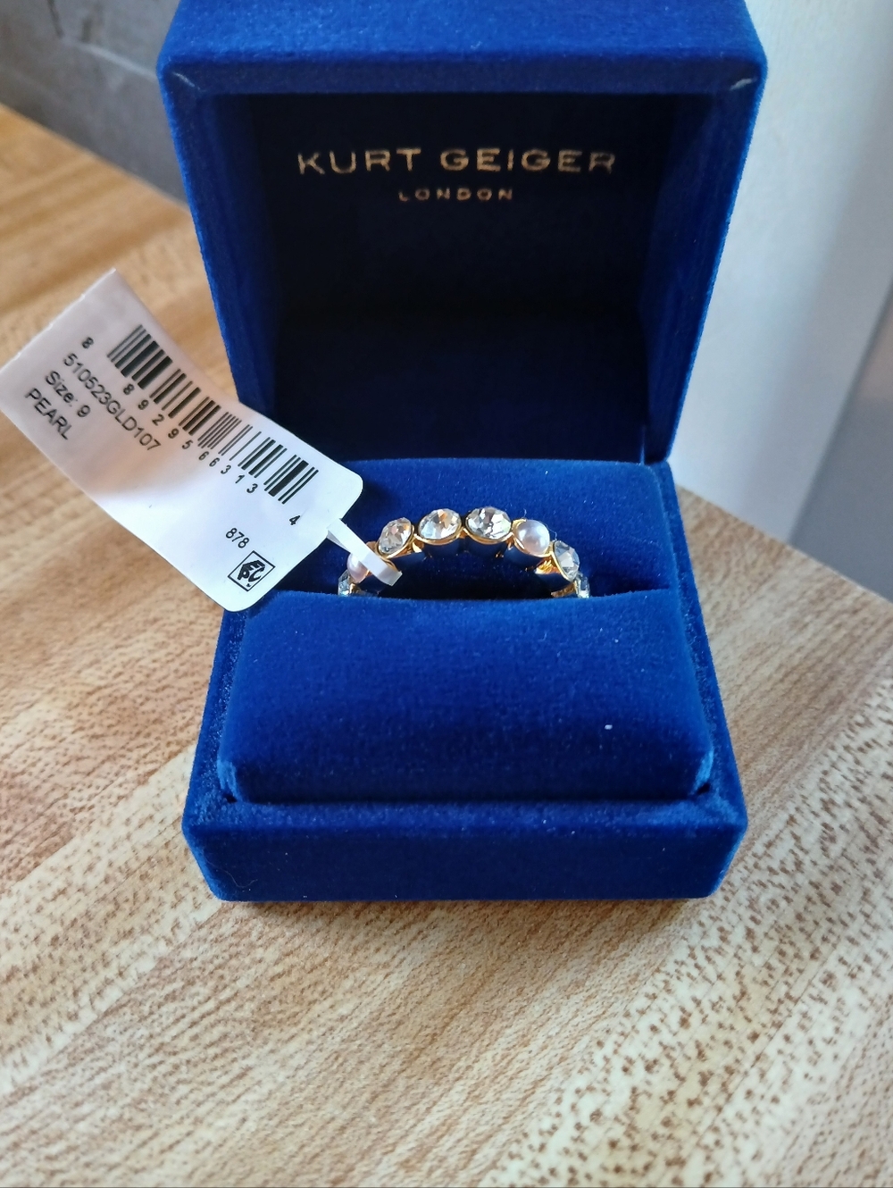 Kurt Geiger NWT Rhinestone & Pearl Infinity Ring NIB